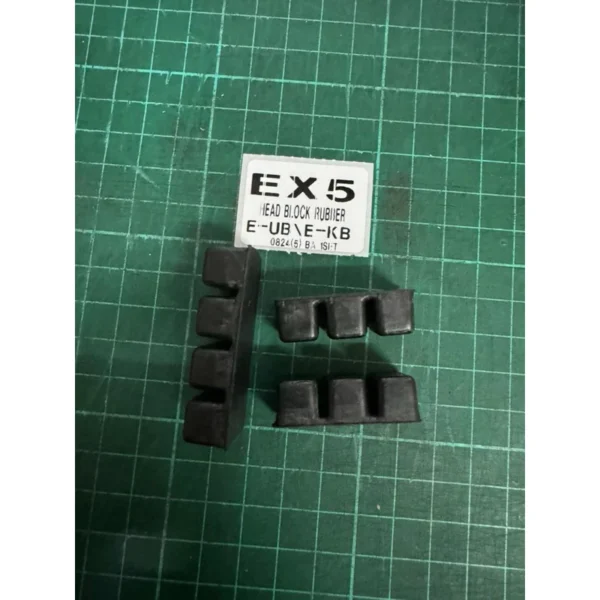 my-11134207-7r98v-lyxigf179v1cac.webp Honda EX5 Dream Cylinder Block Rubber Set 3PCS Engine Block Rubber Kit EX5 Dream Cylinder Mount Rubber Damper Replacement Spare Parts Ready Stock Malaysia